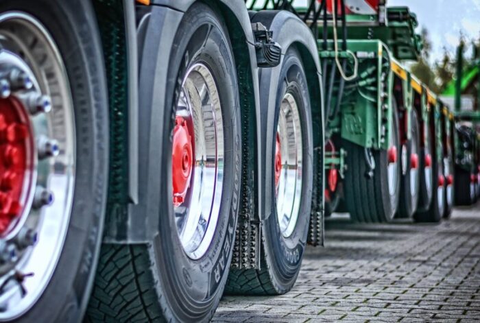 pontina incidente campoverde camion ribalta traffico