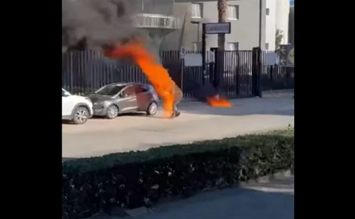 professore fuoco caserma carabinieri video