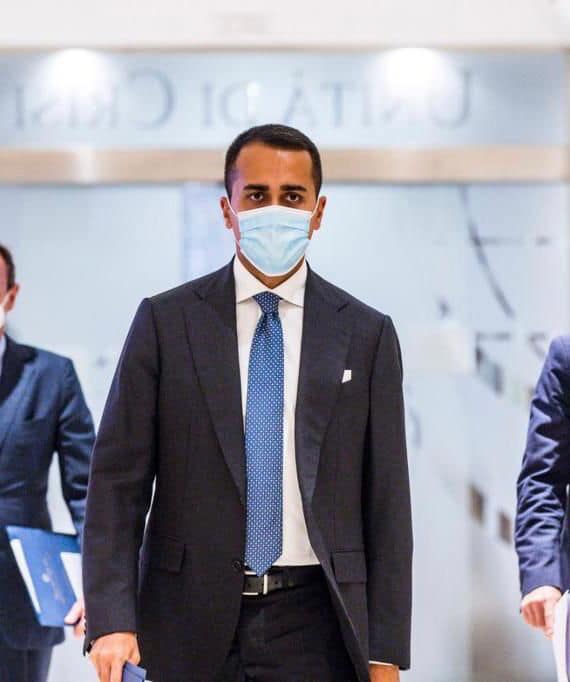 Minacce di morte a Di Maio su Telegram: scoperti i responsabili