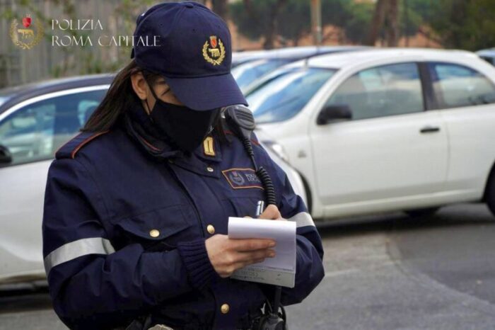 Aeroporto di Fiumicino, controlli su taxi e NCC: elevate 130 multe