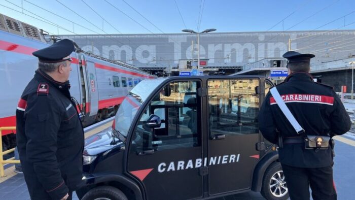 Roma, controlli di Pasqua presso la stazione Termini: denunciate 9 persone