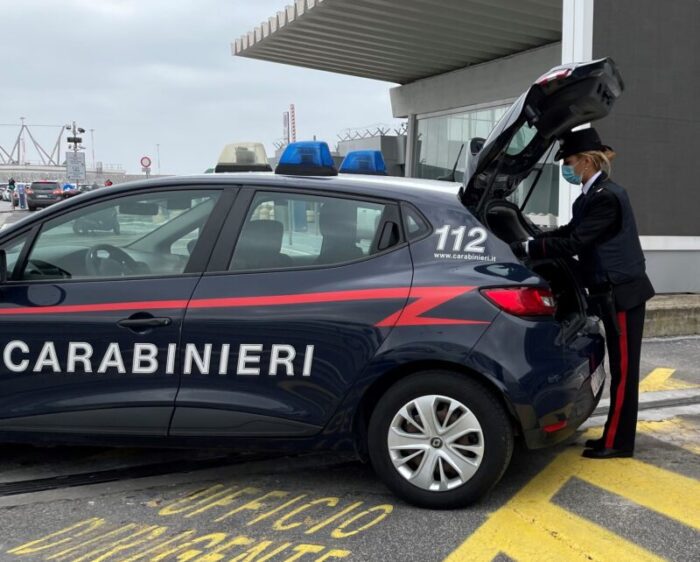 Aeroporto di Fiumicino, ancora autisti abusivi: multe per un totale di oltre 10mila euro
