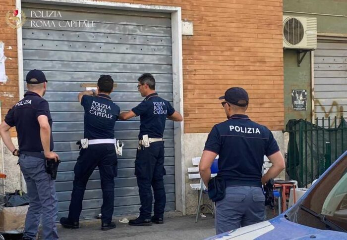 Controlli nella zona est di Roma: multe per slot machine in funzione fuori orario; chiuso un minimarket