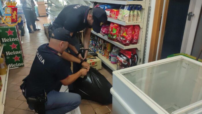 Casilino, sequestrati 14 kg di carne: sprovvisti di tracciabilità