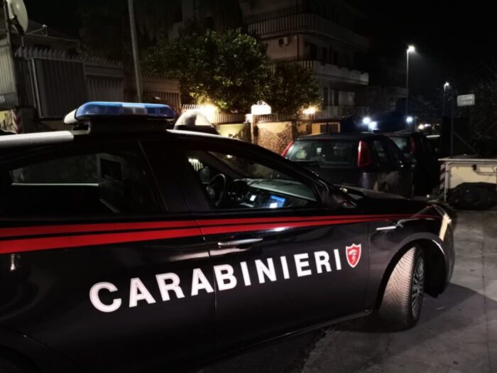 Torvajanica, massacra di botte la moglie: arrestato 51enne