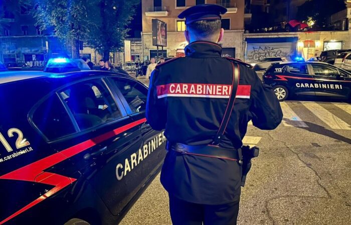 Roma, controlli nel centro storico e nelle zone della movida: denunciate 13 persone