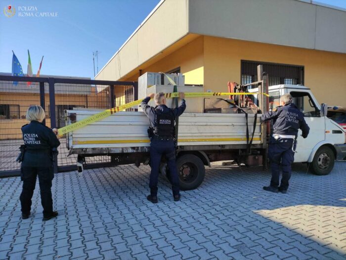 ponte di nona area pubblica discarica denunce