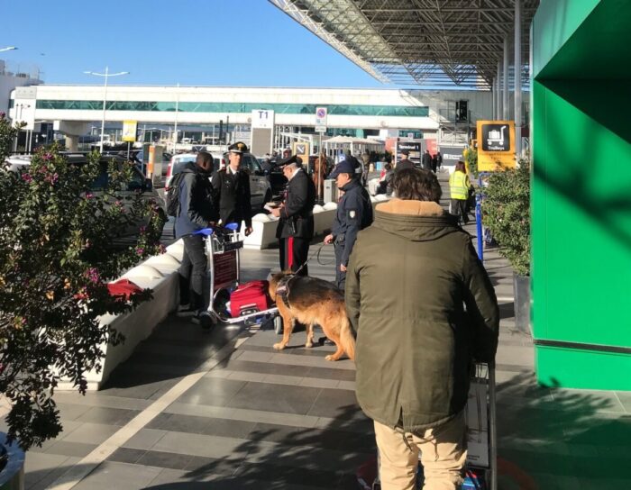 Controlli all'Aeroporto di Fiumicino: denunciati tre viaggiatori per tentato furto
