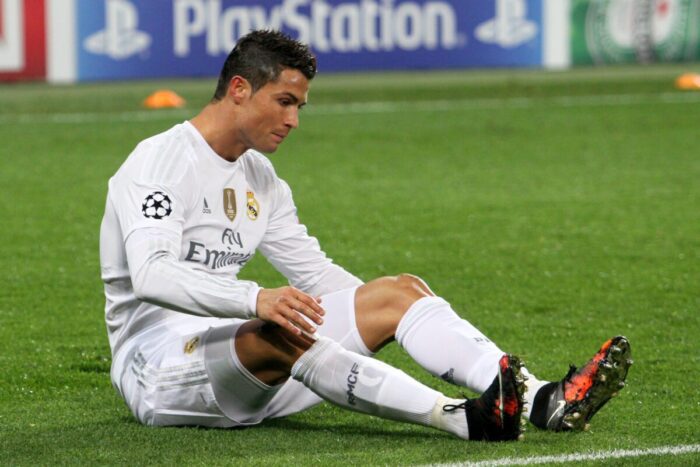 cristiano ronaldo lavoro 6000 euro mese