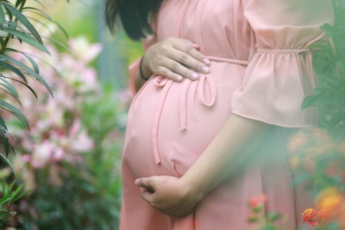 tutela per lavoratrice incinta risarcita se non le prorogano contratto