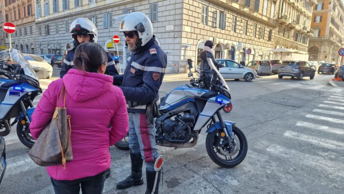 Roma, controlli delle forze dell'ordine in zona Termini, Esquilino e Monti: 9 gli arresti