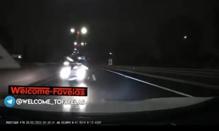 Follia a Roma, auto contromano sul Grande Raccordo Anulare nella notte