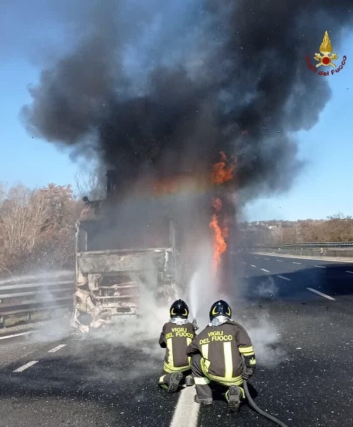 a1 tir fuoco casello guidonia