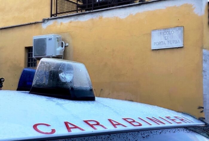 mafia roma estorce soldi imprenditore