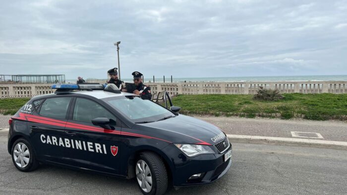 ostia spaccio arresti denunce droga