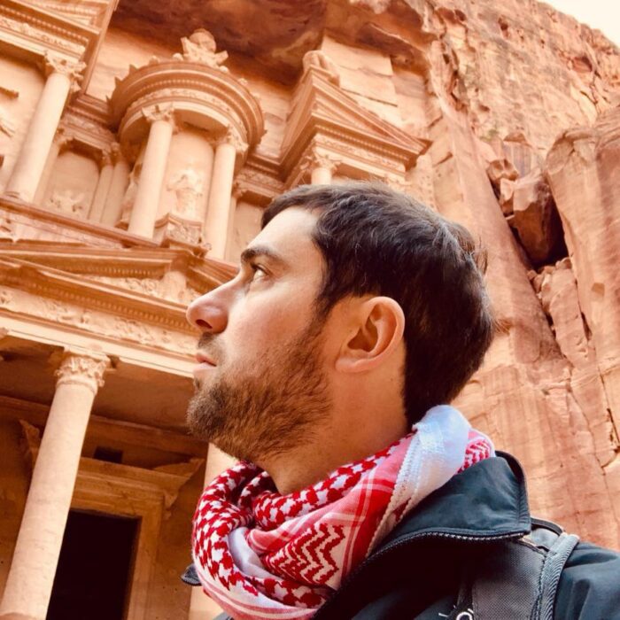 Tel Aviv, auto sulla folla: morto turista italiano di 36 anni. Alessandro Parini era un avvocato di Roma