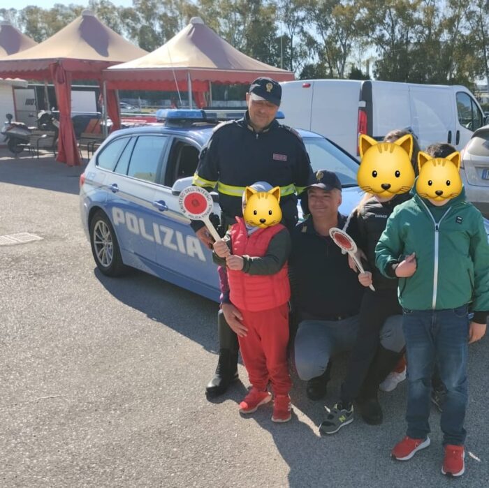 latina polizia bambini autistici