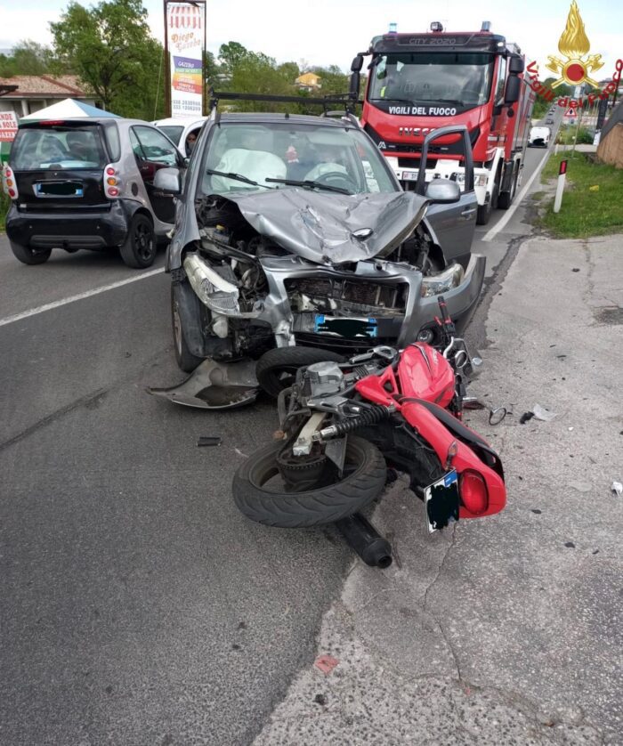 Ferentino, terribile incidente sulla Casilina: morto un motociclista