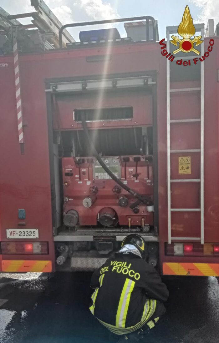 incendio affile oggi 8 maggio 2023 paura per due persone tra cui disabile