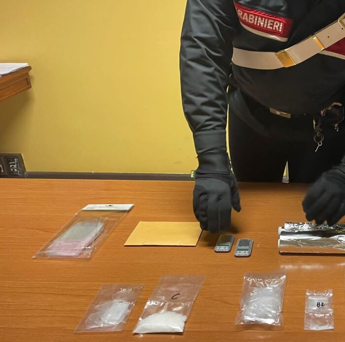 Palestrina arrestato 22enne per spaccio di metanfetamine