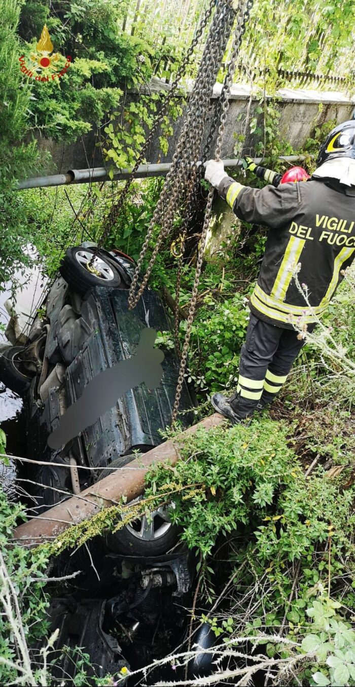 incidente patrica oggi 5 giugno 2023, auto in un canale morta una donna di 49 anni