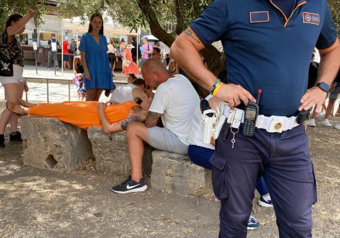 Roma, tre malori per il caldo al Colosseo: i vigili diventano infermieri. La nota del SULPL