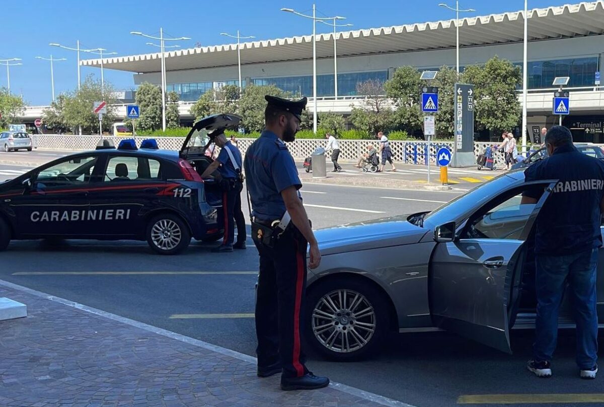 Fiumicino aeroporto, sanzioni per "procacciatori" di passeggeri