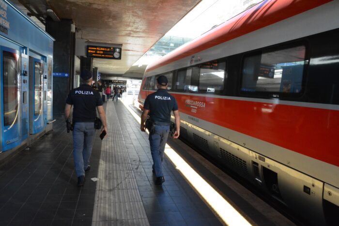 Operazione Alto Impatto Roma Termini più di mille controlli 3 arresti