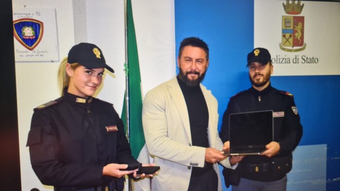 Ostia, ritrovati gli oggetti sottratti al giornalista Federico Ruffo