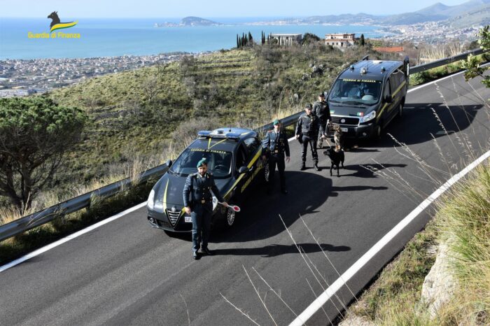 Operazione 'Albachiara' Latina: fatture false per 3 milioni di euro