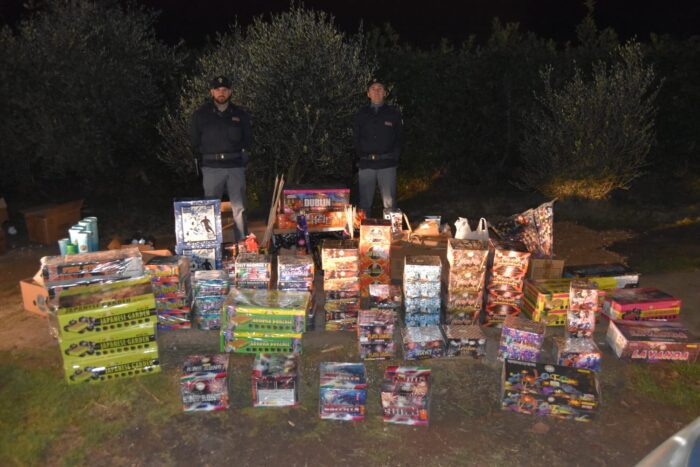 Palestrina, maxi sequestro di fuochi d'artificio