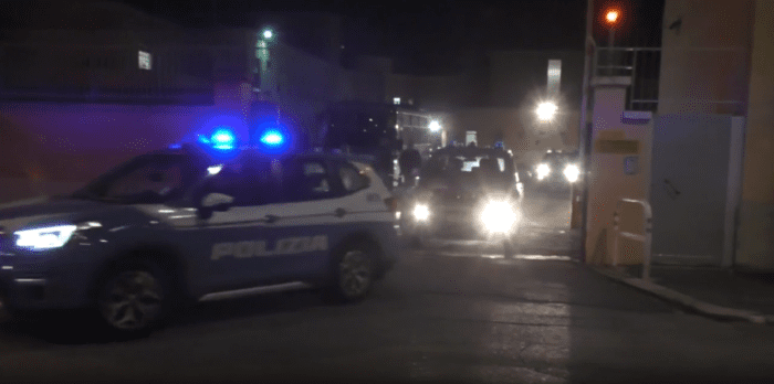 Blitz della polizia ai Palazzi Bianchi di Latina. 15 misure cautelari