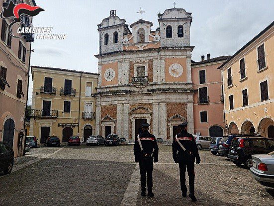 Atina, continua a molestare l'ex marito: braccialetto elettronico ad una donna