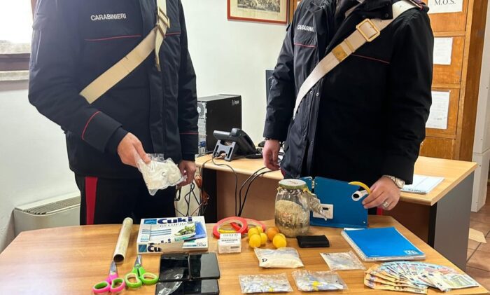 Guidonia, spaccio di cocaina: arrestati due fratelli