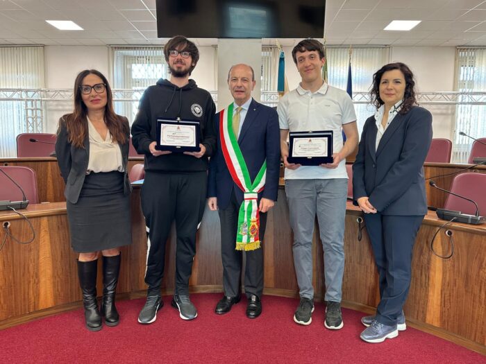 Frosinone, premiati i giovanissimi Filippo e Pierfrancesco in Comune